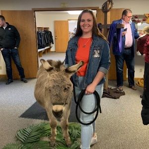 Meet your Posher, Lauren